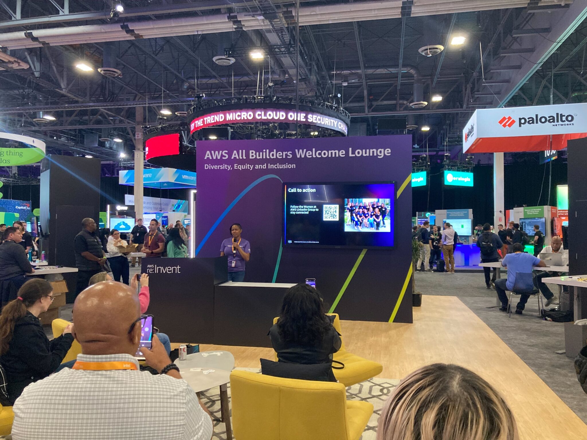 [EXPOブース紹介] 多様性があふれるAWS All Builders Welcome Lounge #reinvent ...