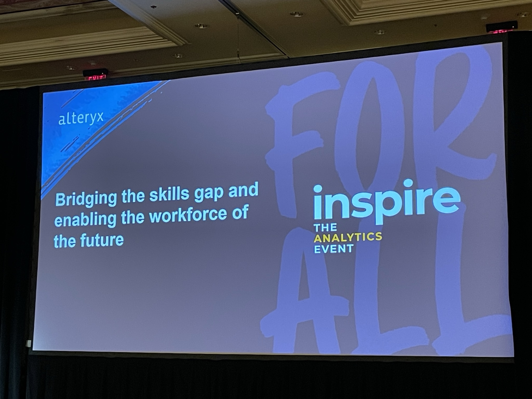 【レポート】セッション「Bridging the Digital Skills Gap and Enabling the Workforce ...