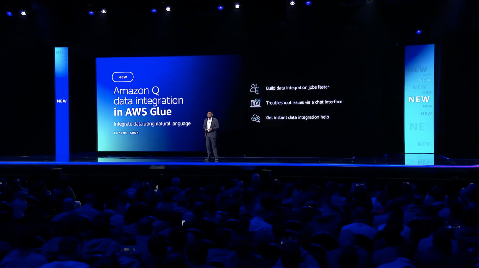 [速報]AWS GlueのAmazon Q統合が発表、自然言語でのデータ統合パイプライン作成が可能に（Coming Soon）# ...